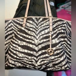Michael Kors purse